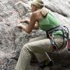 Liz cranks hard on an alternate start for the 5.9/5.11